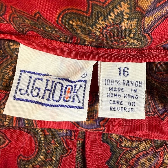 Women’s vintage pleated skirt red paisley print size 16 with pockets - Picture 7 of 9